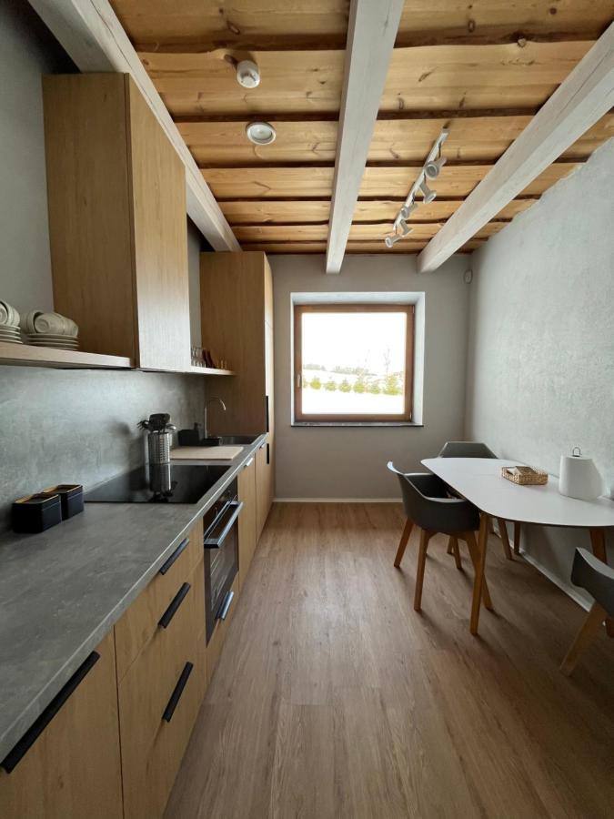 Prie Traku Villa Petkeniskes Екстериор снимка