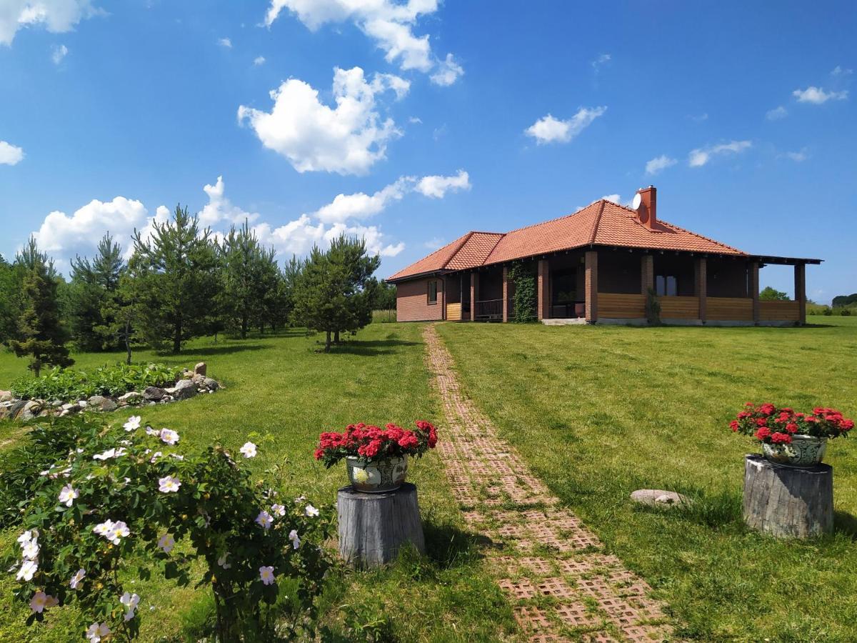 Prie Traku Villa Petkeniskes Екстериор снимка